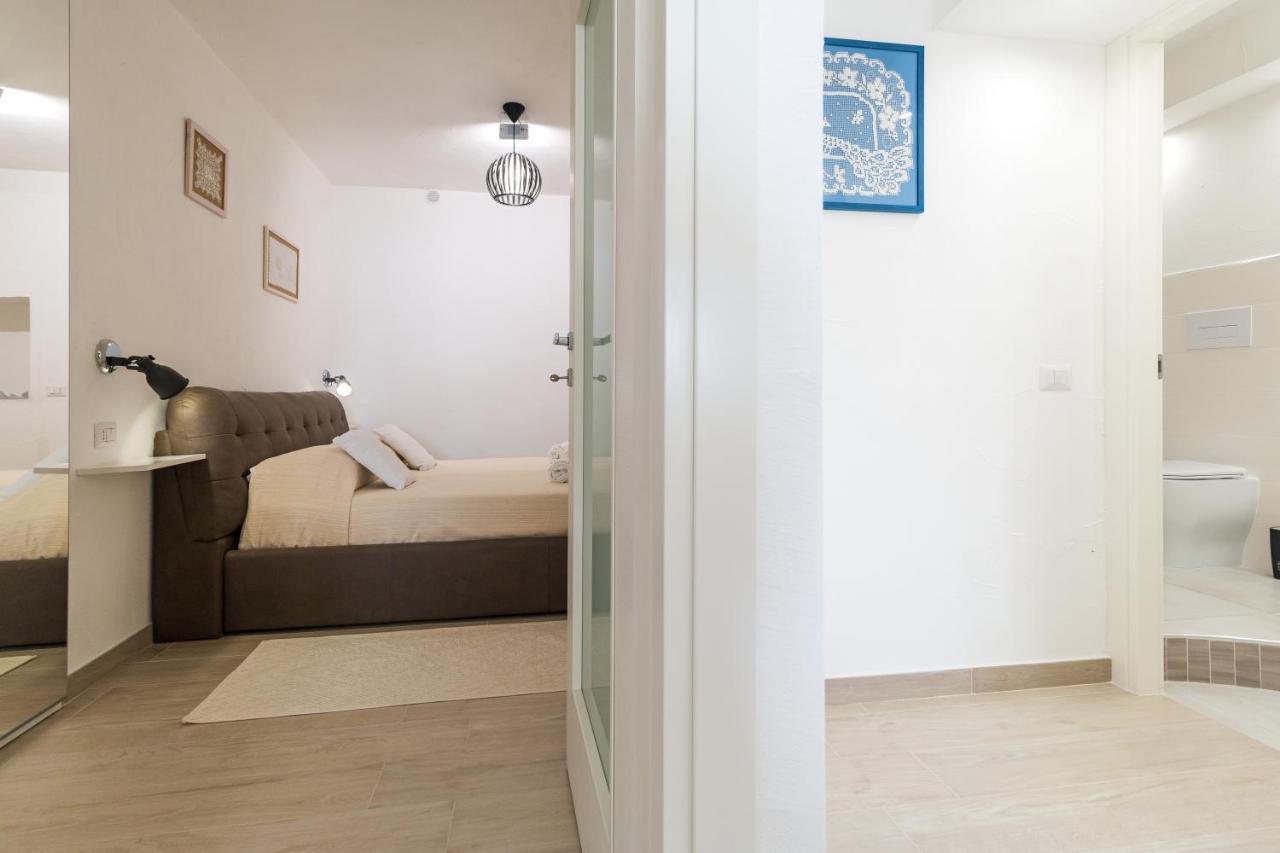 Purple Flower Suite Apartment Cala Gonone Luaran gambar